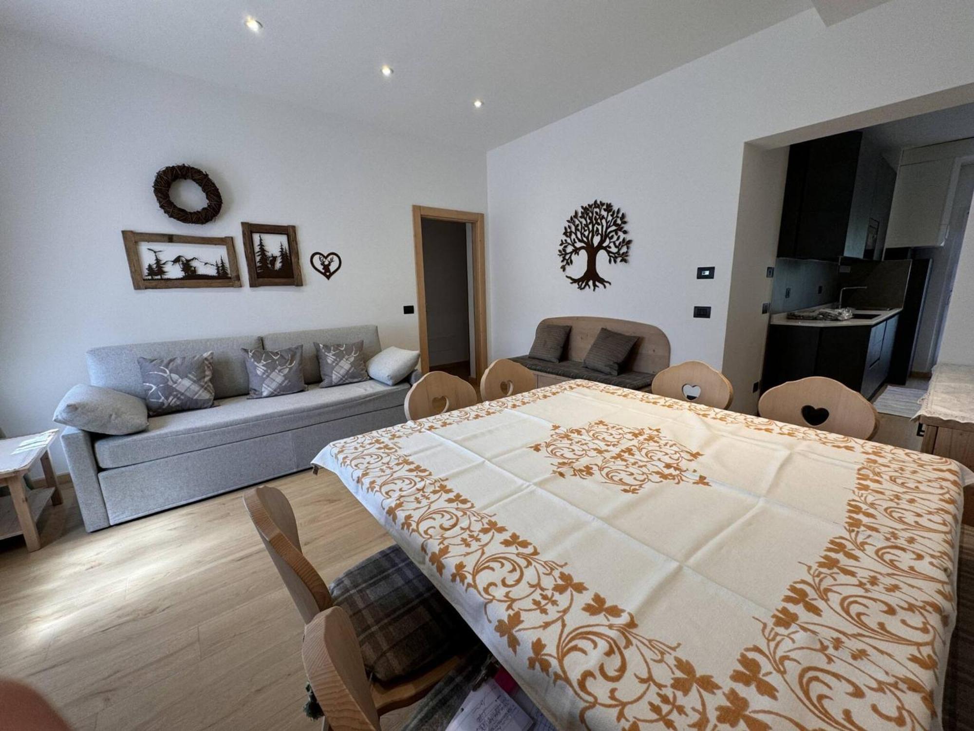 Appartamento Continental - 8 Posti Letto San Vito di Cadore Exterior photo