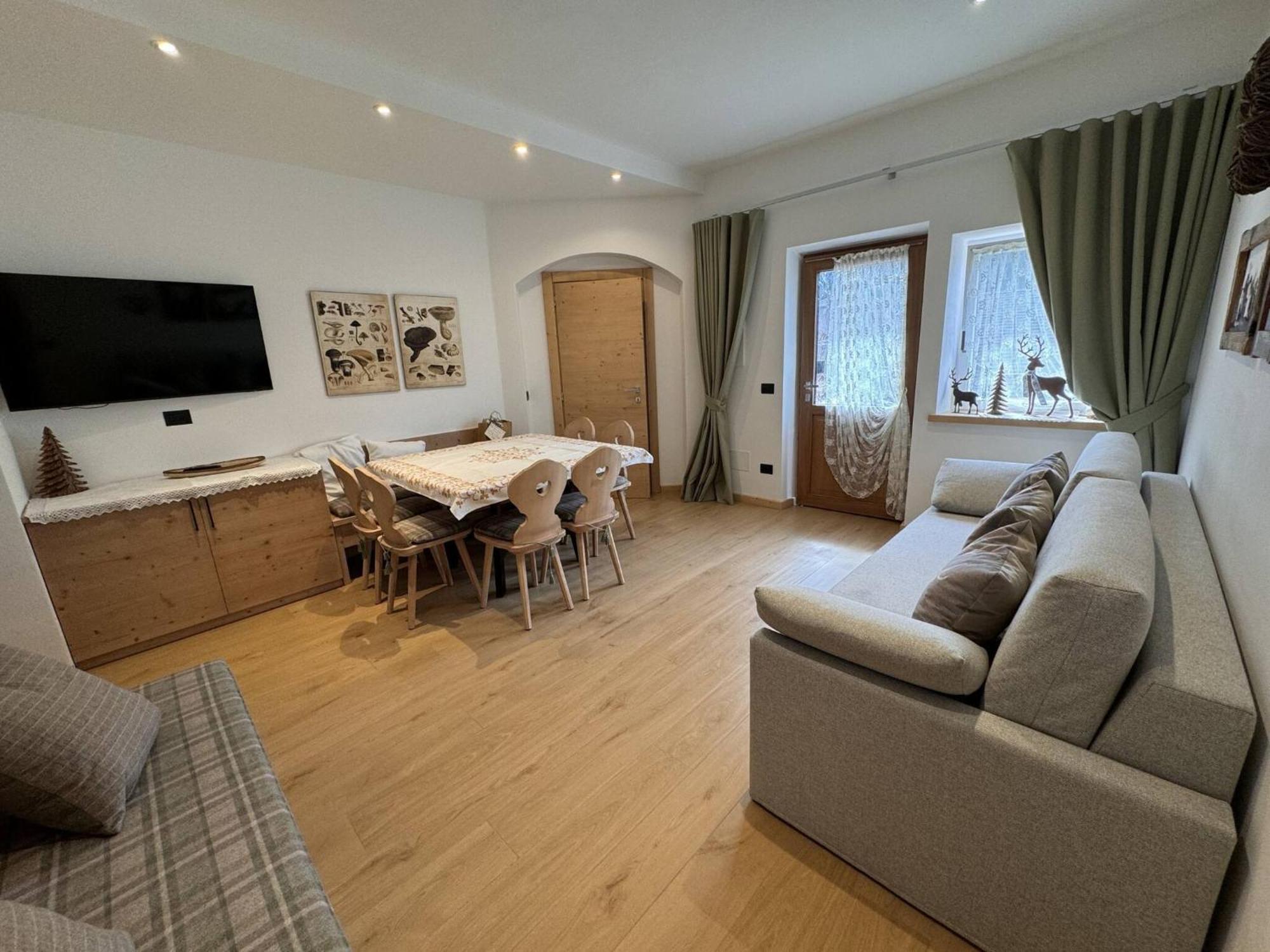 Appartamento Continental - 8 Posti Letto San Vito di Cadore Exterior photo